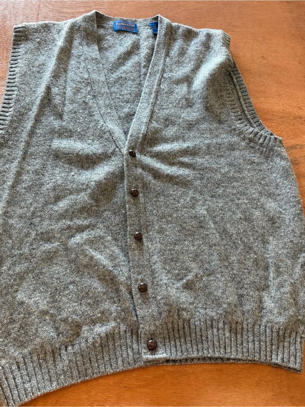 Vintage Pendleton Men’s Gray 100% Wool Cardigan Button Up Sweater Vest Large L